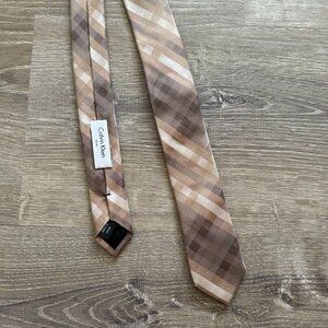 Calvin Klein 100% Silk Tan Plaid Slim Tie – Neutral Beige Brown Check Pattern
